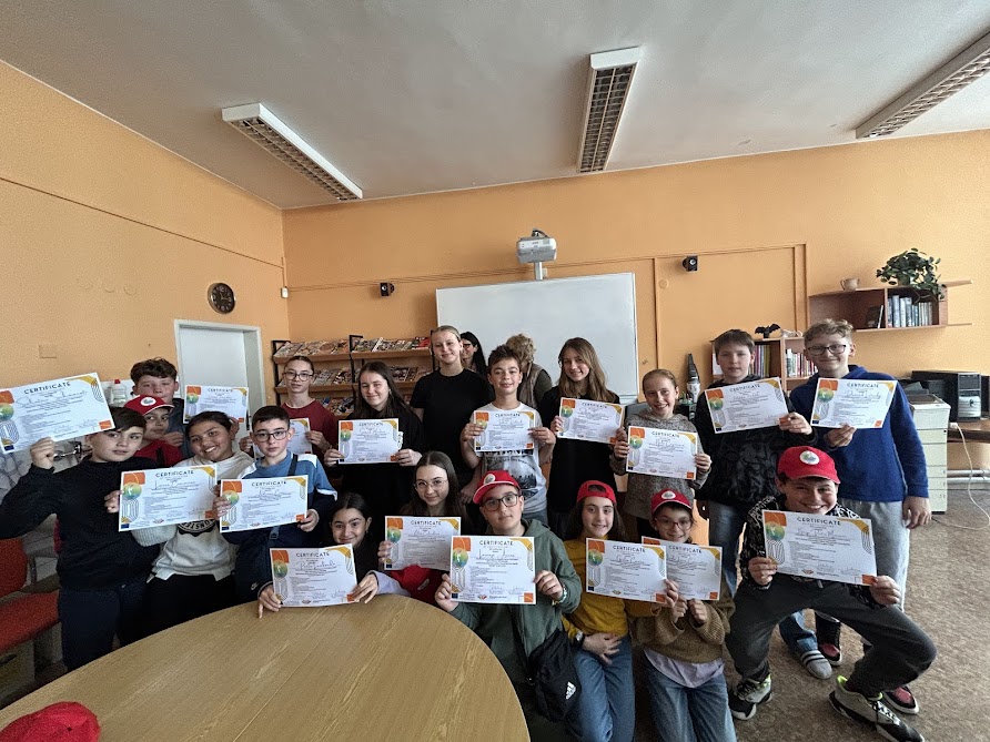 IMG_8883.jpg (178 KB)