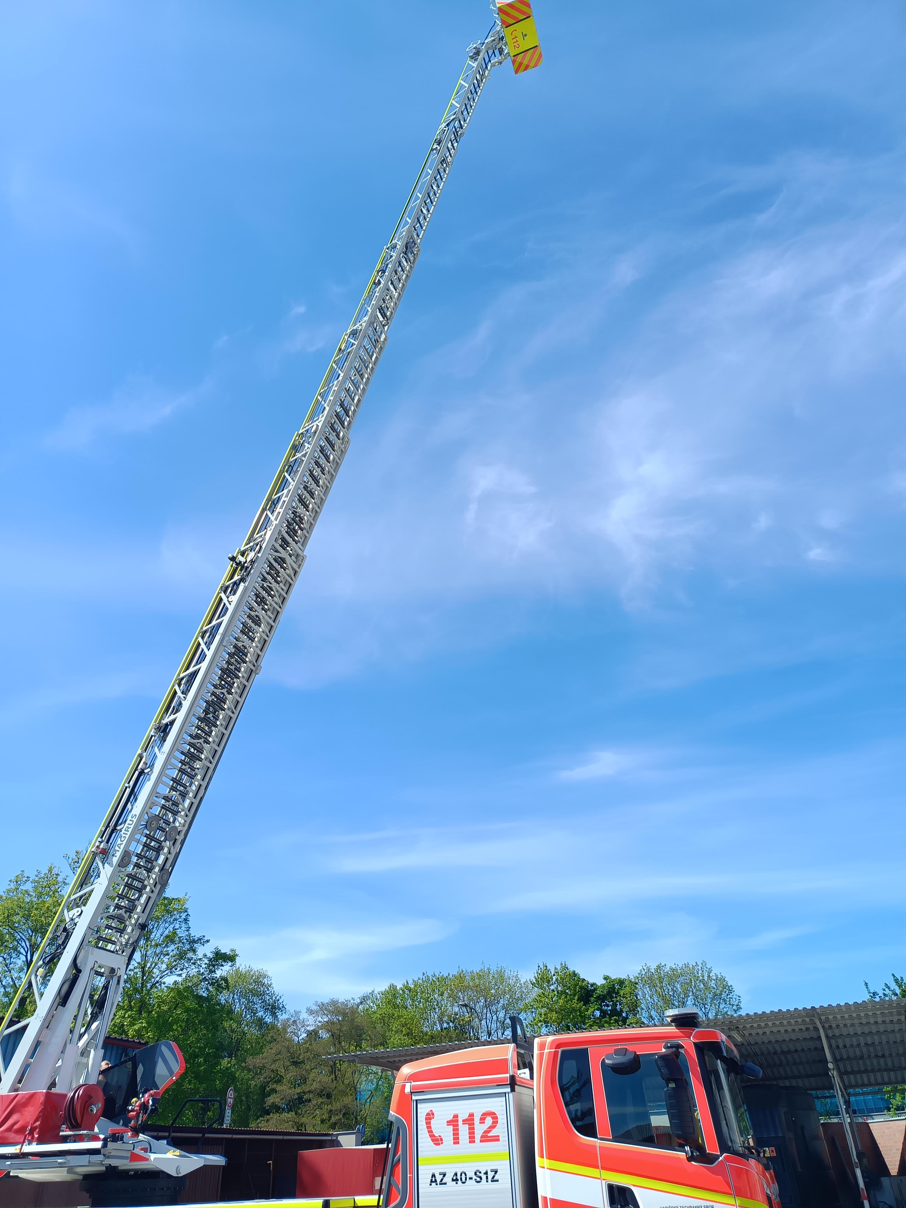 hasiči2.jpg (983 KB)