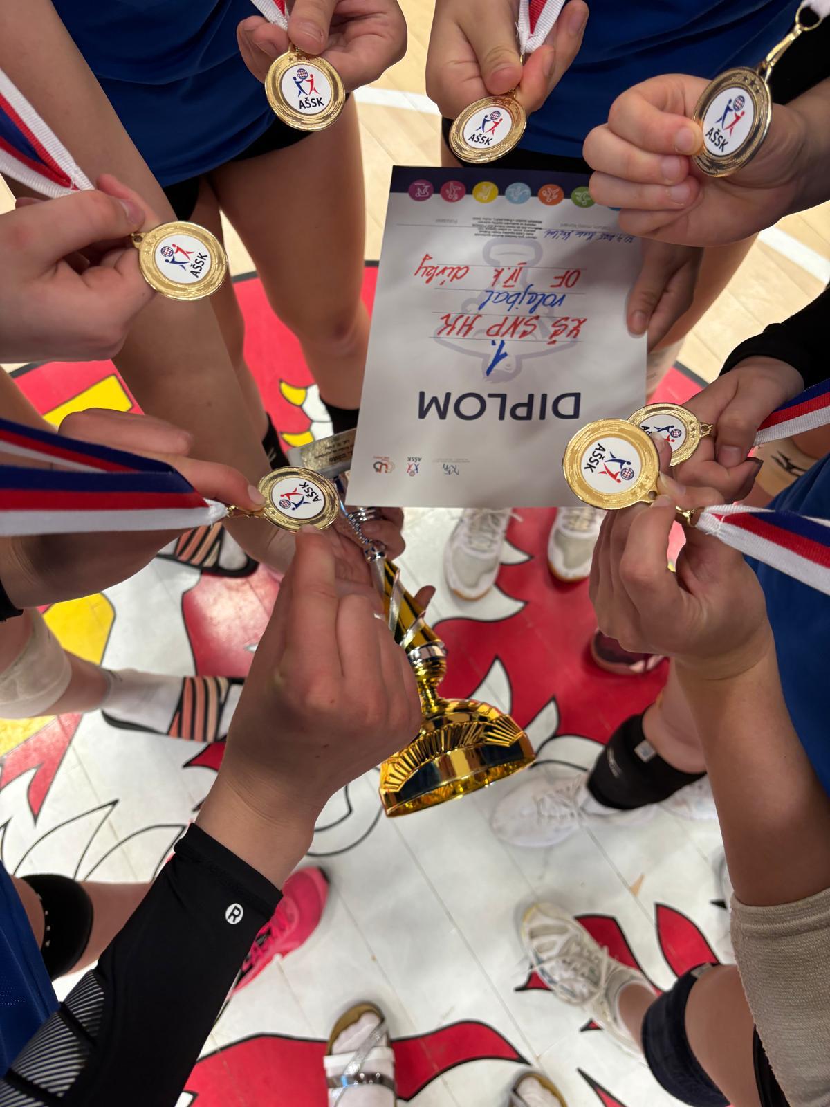 c93152d1-7443-4a83-b1a6-f2c7d95649e9.jpeg (192 KB)