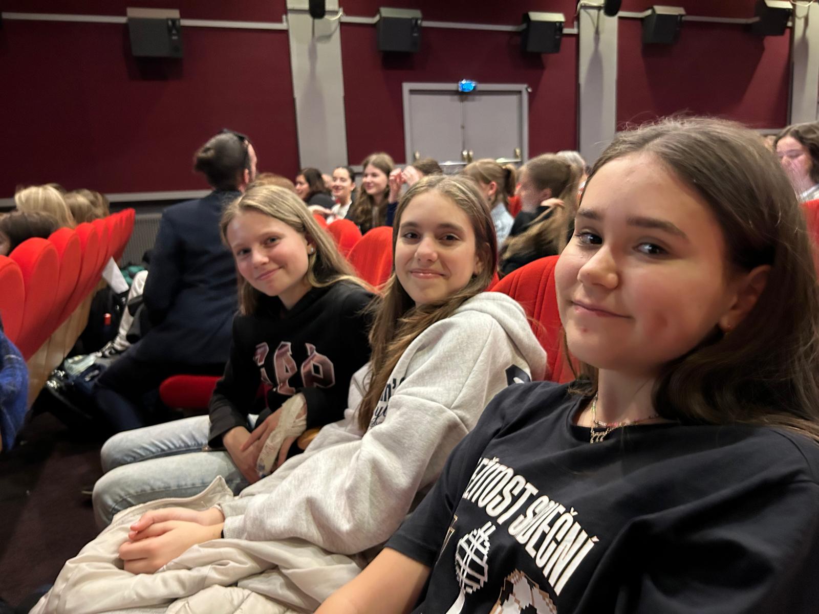 d0d198eb-42c6-4de1-a9f9-c1163bf77af3.jpeg (176 KB)